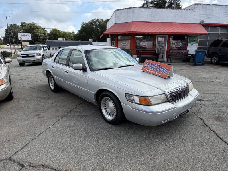 mercury grand marquis 2002 2MEFM75W42X633818 image mercury grand marquis 2002 2MEFM75W42X633818 image